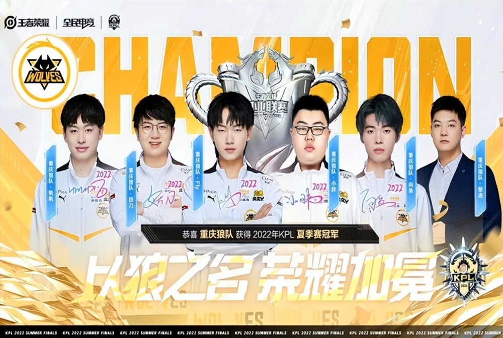 扎金花里的“闷三圈”法则：为什么前三圈不看牌是很多老手的标配？（扎金花“闷三圈”策略：老手为何偏爱前三圈不看牌？）
